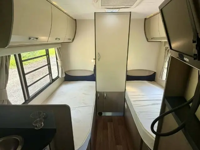 USED 2013 AVIDA ESPERANCE C7964SL SINGLE BEDS