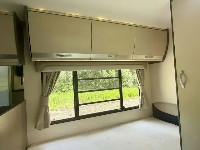 USED 2013 AVIDA ESPERANCE C7964SL SINGLE BEDS