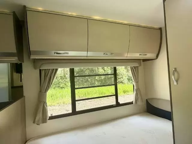 USED 2013 AVIDA ESPERANCE C7964SL SINGLE BEDS