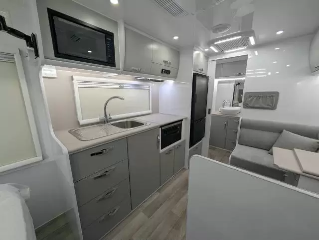 NEW 2026 SNOWY RIVER SRC18