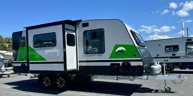 NEW 2026 SNOWY RIVER SRC22S