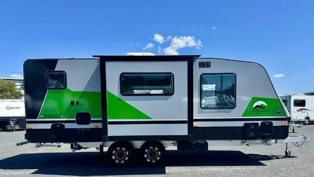 NEW 2026 SNOWY RIVER SRC22S