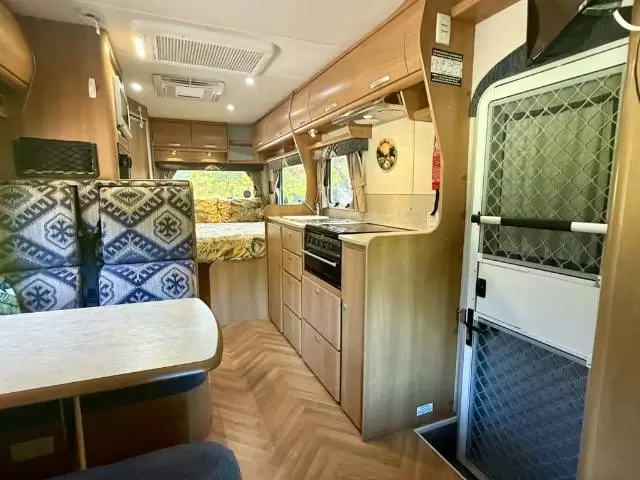 USED 2009 JAYCO CONQUEST FD 23.1