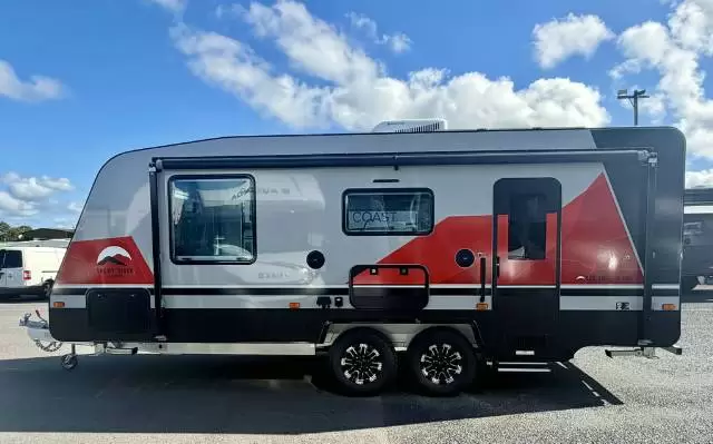 NEW 2026 SNOWY RIVER SRC21