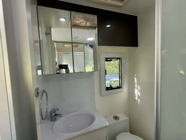 USED 2021 WINNEBAGO BURLEIGH