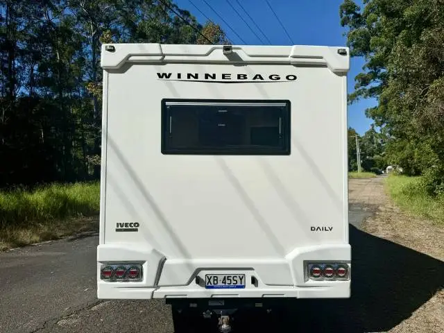 USED 2021 WINNEBAGO BURLEIGH