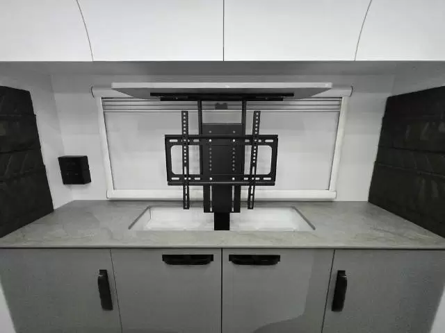 NEW 2025 SNOWY RIVER SRL220L