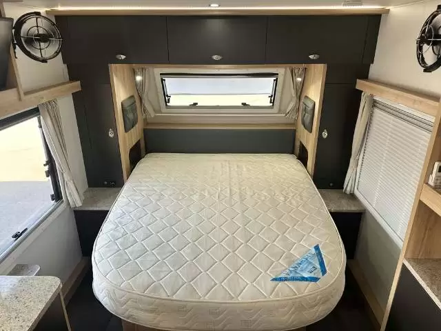USED 2020 WILLOW RV CONIFER 624