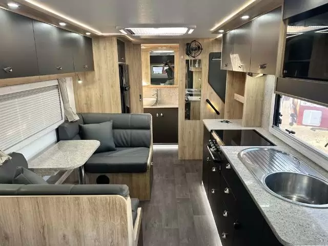 USED 2020 WILLOW RV CONIFER 624