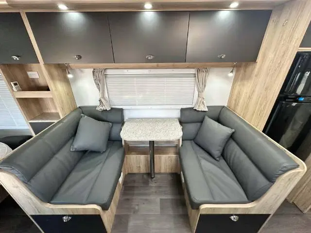 USED 2020 WILLOW RV CONIFER 624