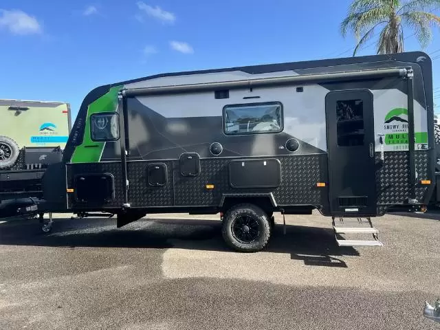 https://media-caravea.syd1.digitaloceanspaces.com/caravans/6EC18570/image-1.webp?q=9vQFE5JrCg