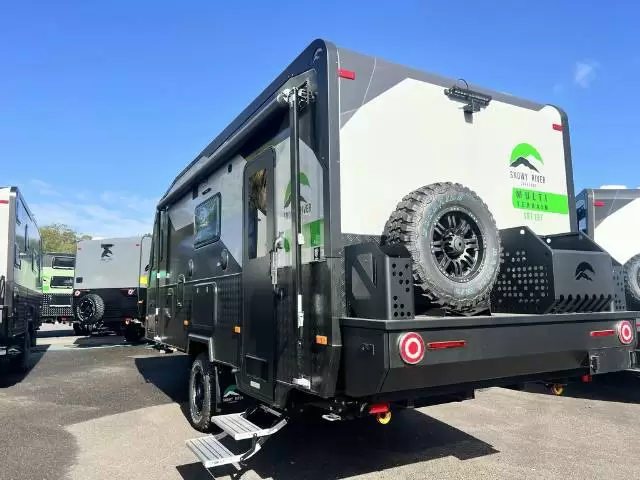 https://media-caravea.syd1.digitaloceanspaces.com/caravans/6EC18570/image-2.webp?q=yVVSSdiKrI