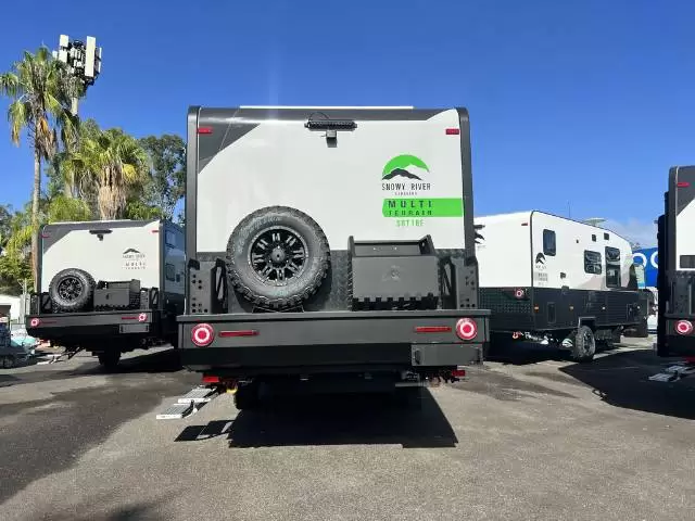 https://media-caravea.syd1.digitaloceanspaces.com/caravans/6EC18570/image-3.webp?q=Hm6jXQPZ7F