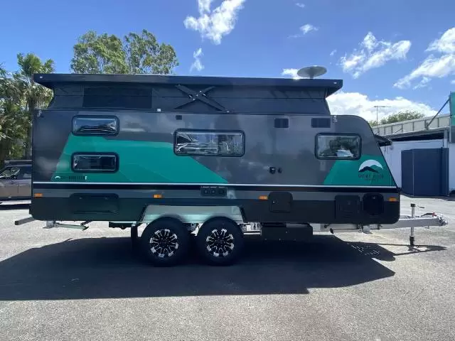 https://media-caravea.syd1.digitaloceanspaces.com/caravans/6EC18575/image-8.webp?q=kwEOkIQ7Mq