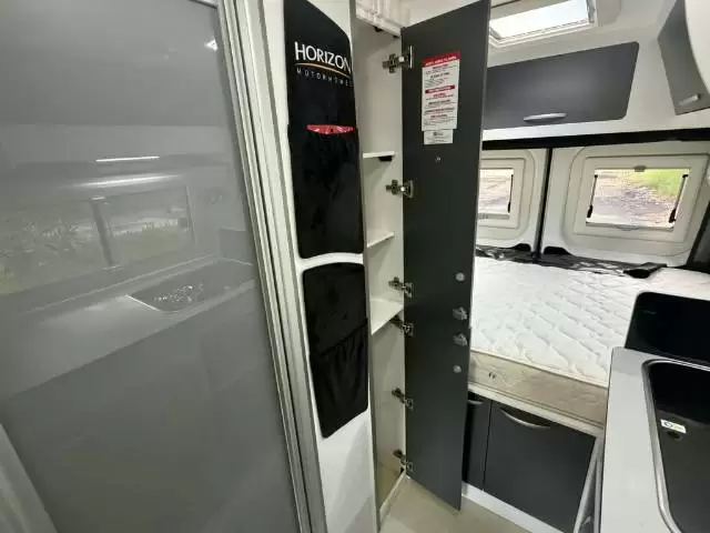 USED 2021 HORIZON MOTORHOMES BANKSIA