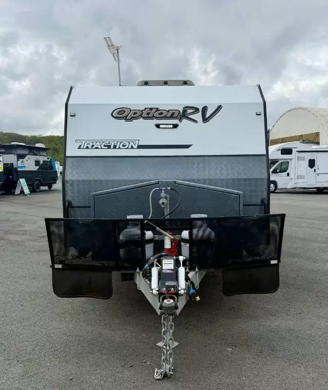 USED 2018 OPTION RV TRACTION