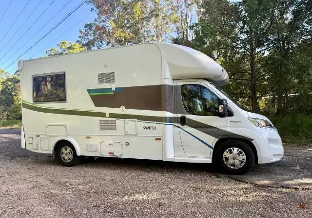 USED 2017 SUNLINER SWITCH 441
