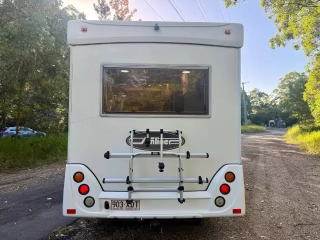 USED 2017 SUNLINER SWITCH 441