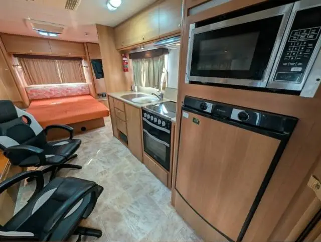 USED 2009 JAYCO STARCRAFT 19.61-2