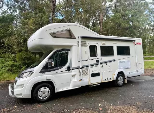 USED 2015 AVIDA BIRDSVILLE C7424SL