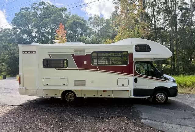 USED 2019 AVIDA ESPERANCE C7932SL
