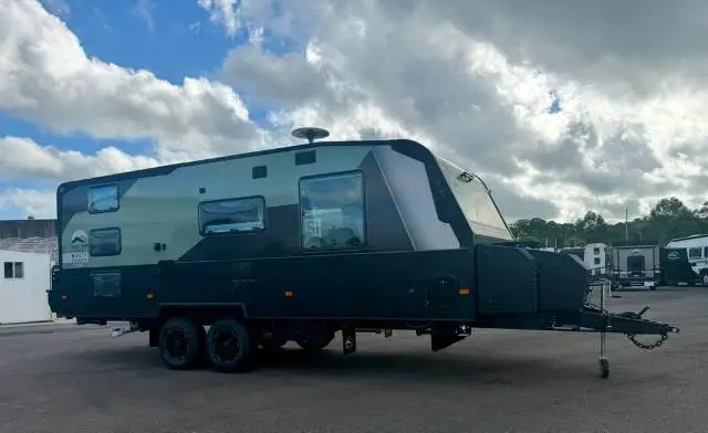 https://media-caravea.syd1.digitaloceanspaces.com/caravans/6EC18969/image-2.webp?q=9dnWDWPmUa