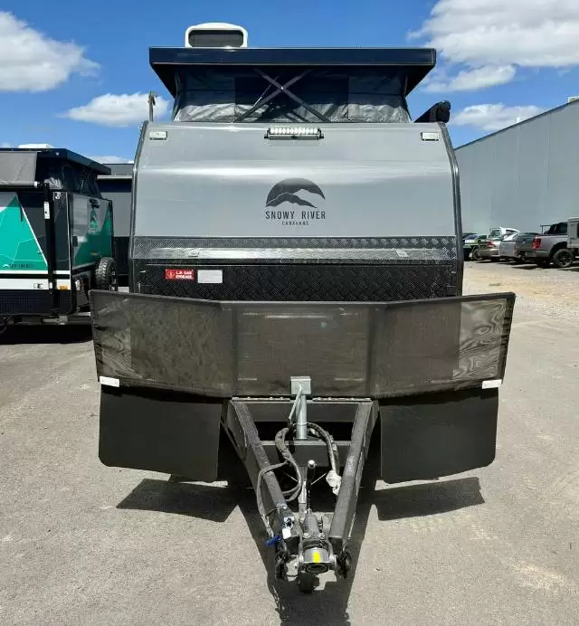 https://media-caravea.syd1.digitaloceanspaces.com/caravans/6EC19052/image-4.webp?q=57DGj2339x