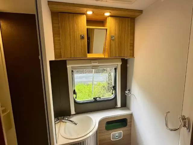 USED 2017 ADRIA CORAL 660SCS