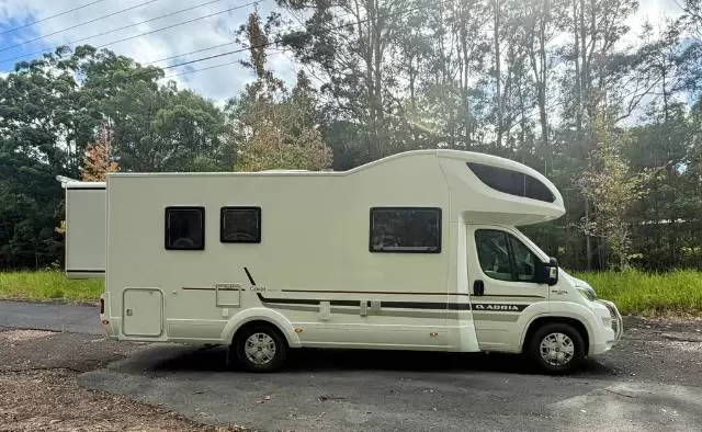 USED 2017 ADRIA CORAL 660SCS