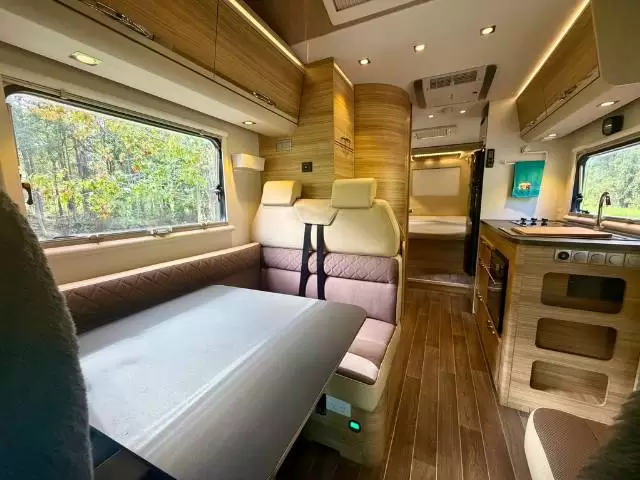USED 2017 ADRIA CORAL 660SCS