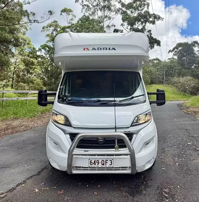 USED 2017 ADRIA CORAL 660SCS