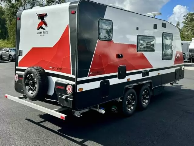 https://media-caravea.syd1.digitaloceanspaces.com/caravans/6EC19215/image-3.webp?q=9RoCbltCzq