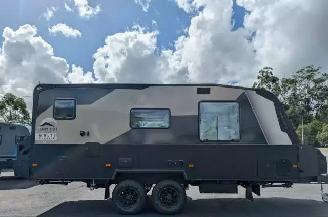 NEW 2026 SNOWY RIVER SRT19