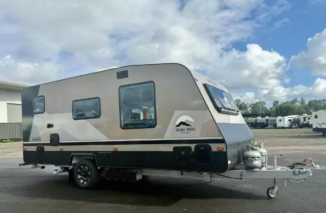NEW 2026 SNOWY RIVER SRC19