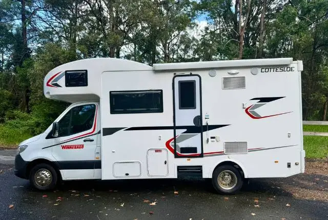 USED 2023 WINNEBAGO COTTESLOE