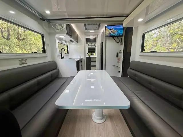 USED 2023 WINNEBAGO COTTESLOE