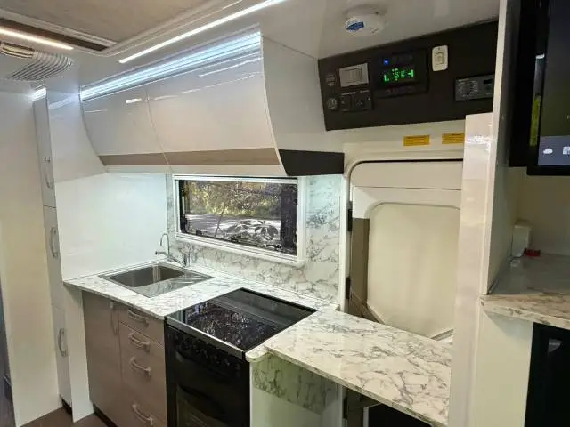USED 2025 AVIDA FREMANTLE C9224SL