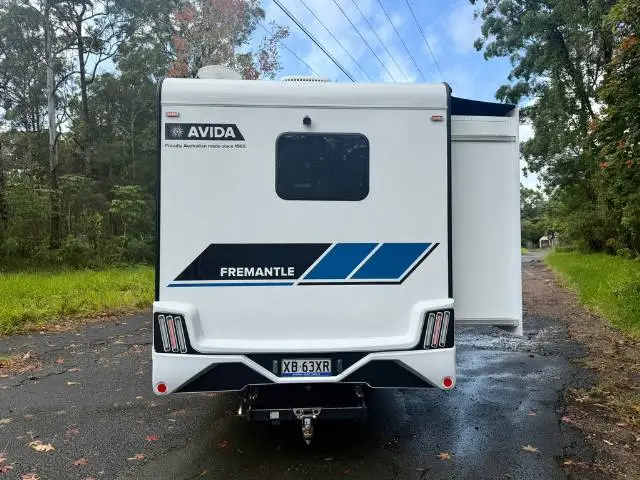 https://media-caravea.syd1.digitaloceanspaces.com/caravans/6EC19281/image-5.webp?q=5Asp5Ont0K