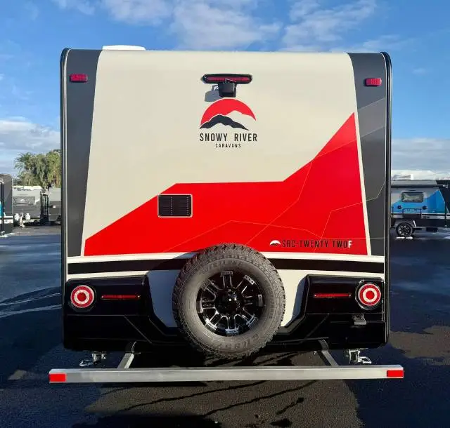 https://media-caravea.syd1.digitaloceanspaces.com/caravans/6EC19327/image-6.webp?q=ZkDCNpI6rt