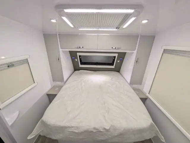 https://media-caravea.syd1.digitaloceanspaces.com/caravans/6EC19393/image-6.webp?q=tfFYtdKGsO