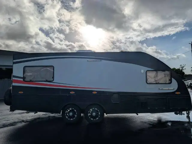 USED 2013 FRANKLIN LIMITLESS TOY HAULER
