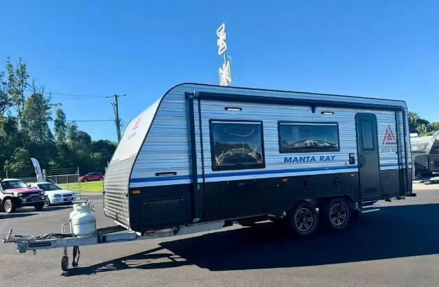 USED 2021 NEW AGE CARAVANS MANTA RAY MR19ERS2