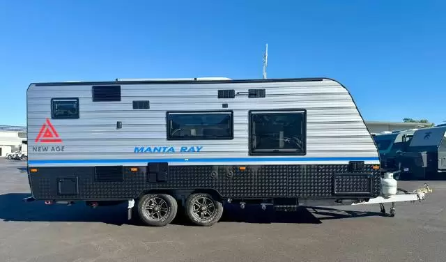 USED 2021 NEW AGE CARAVANS MANTA RAY MR19ERS2