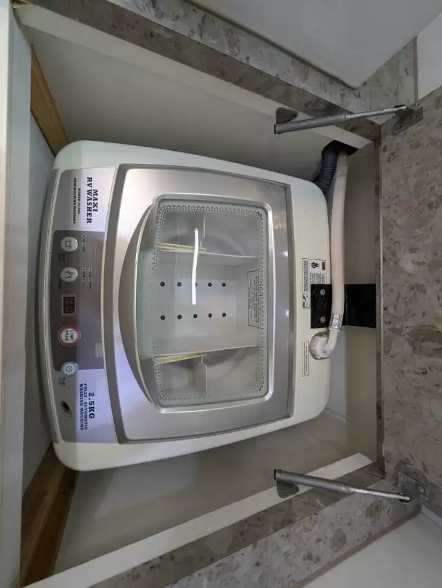 USED 2014 ELITE EILDON S8