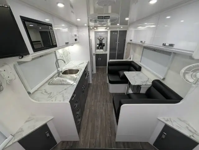 USED 2022 SNOWY RIVER SRC22 PANTRY