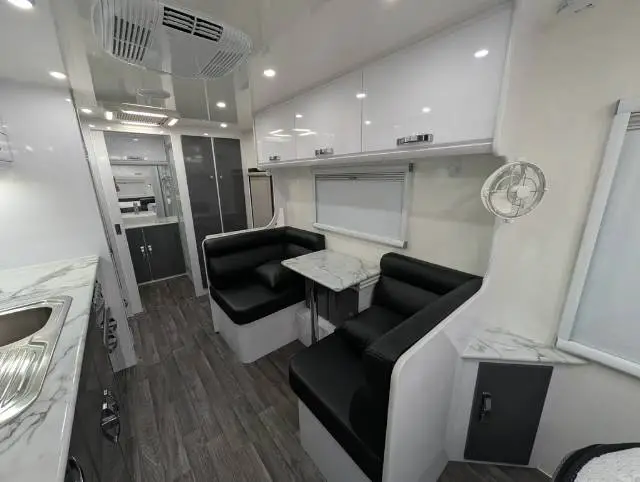 USED 2022 SNOWY RIVER SRC22 PANTRY