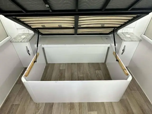 USED 2024 SNOWY RIVER SRC21