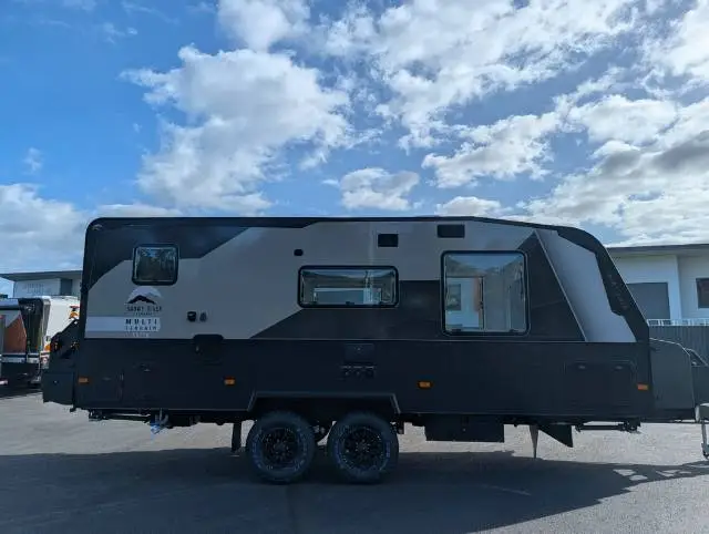 https://media-caravea.syd1.digitaloceanspaces.com/caravans/6EC19560/image-3.webp?q=EgdfXFhEUC