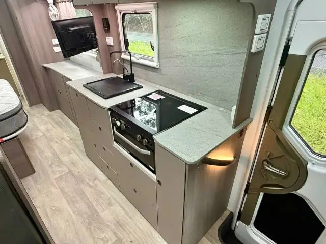 USED 2023 JAYCO CONQUEST FA25-1