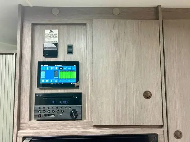 USED 2023 JAYCO CONQUEST FA25-1